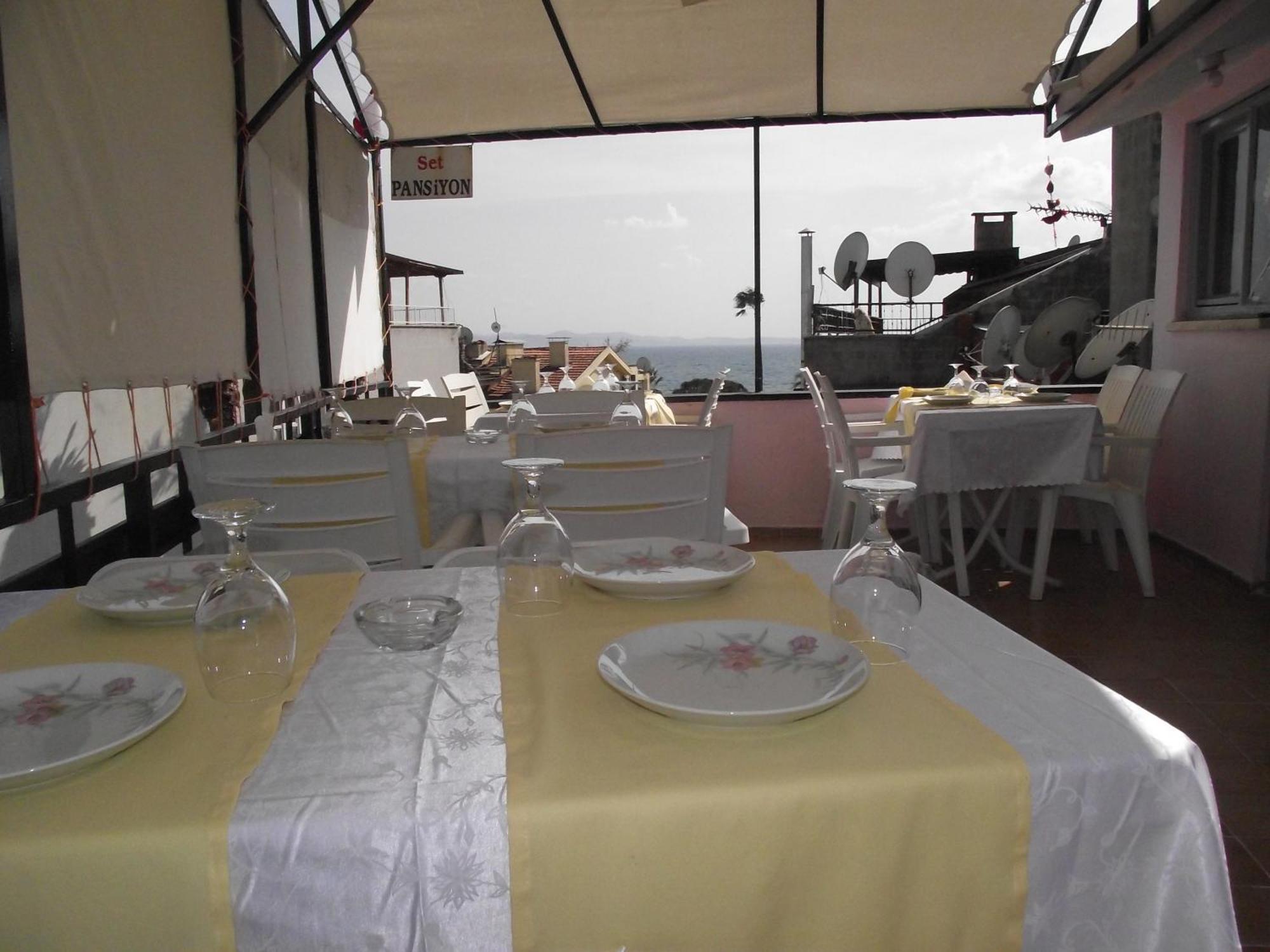 Set Arat Motel & Pansiyon Akcay  Εξωτερικό φωτογραφία
